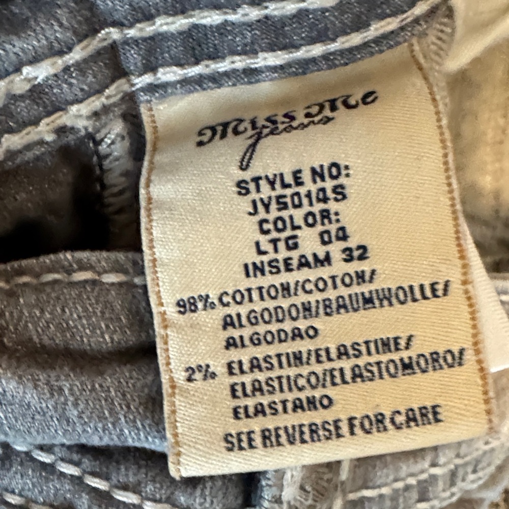 Miss Me Distressed Gray Skinny Jeans - Picture 4 of 8